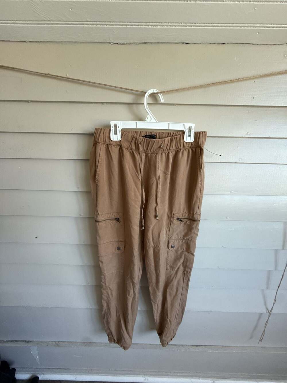 Banana Republic Tencel Cargo Jogger Size XS Honey Brown